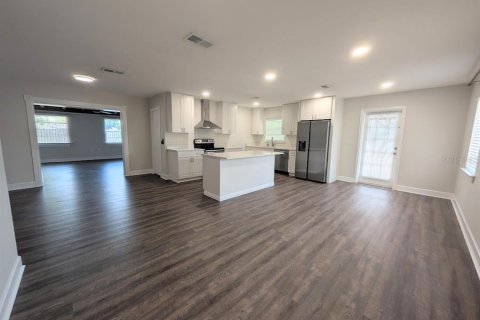Villa ou maison à vendre à Tampa, Floride: 3 chambres, 152.27 m2 № 2199388 - photo 3