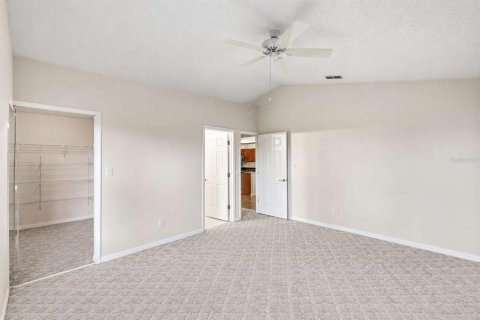 Villa ou maison à vendre à Leesburg, Floride: 3 chambres, 198.07 m2 № 2411387 - photo 12