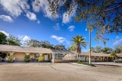 Appartement à louer à Port Charlotte, Floride: 1 chambre, 63.17 m2 № 2135937 - photo 2