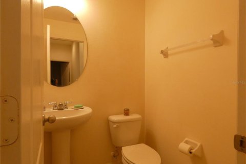 Casa en venta en Orlando, Florida, 5 dormitorios, 295.24 m2 № 2142832 - foto 11