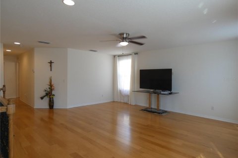 Casa en venta en Orlando, Florida, 5 dormitorios, 295.24 m2 № 2142832 - foto 14