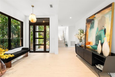 Villa ou maison à vendre à Miami, Floride: 5 chambres, 390 m2 № 2072598 - photo 24