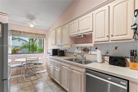 Adosado en venta en Delray Beach, Florida, 2 dormitorios, 108.97 m2 № 1954916 - foto 5
