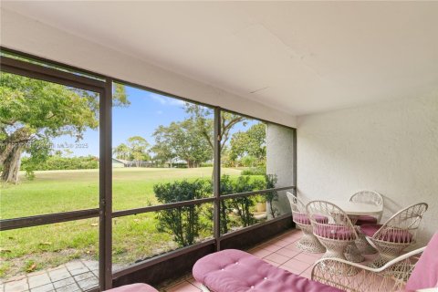 Adosado en venta en Delray Beach, Florida, 2 dormitorios, 108.97 m2 № 1954916 - foto 22