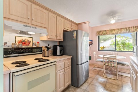 Adosado en venta en Delray Beach, Florida, 2 dormitorios, 108.97 m2 № 1954916 - foto 6