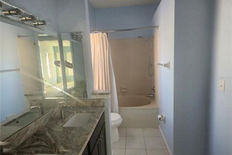 House in New Port Richey, Florida 2 bedrooms, 127.46 sq.m. № 1557626 - photo 17