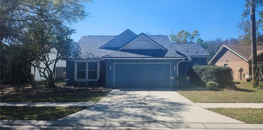 House in New Port Richey, Florida 2 bedrooms, 127.46 sq.m. № 1557626