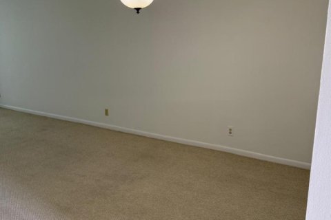 Copropriété à louer à Lake Worth, Floride: 2 chambres, 117.52 m2 № 2254528 - photo 8