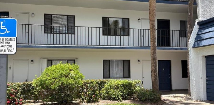 Condo à Lake Worth, Floride, 2 chambres  № 2254528