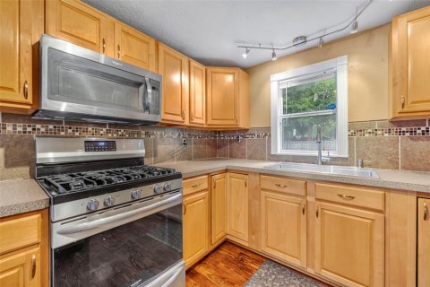Villa ou maison à vendre à DeLand, Floride: 4 chambres, 153.47 m2 № 1831278 - photo 26