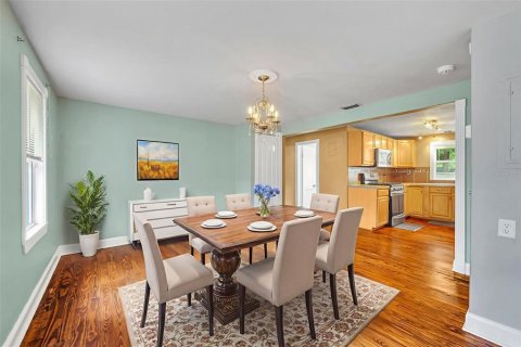 Villa ou maison à vendre à DeLand, Floride: 4 chambres, 153.47 m2 № 1831278 - photo 25