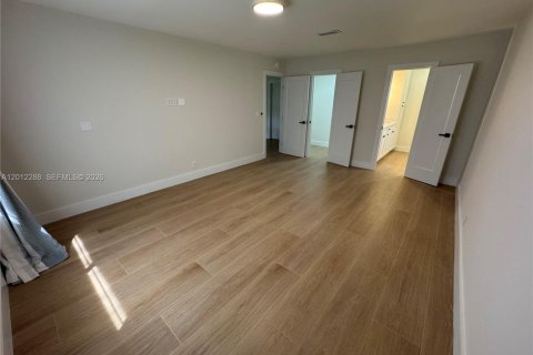 Casa en alquiler en Boca Raton, Florida, 4 dormitorios, 141.21 m2 № 2074772 - foto 7