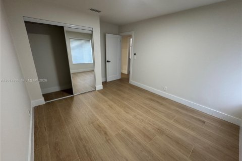 Casa en alquiler en Boca Raton, Florida, 4 dormitorios, 141.21 m2 № 2074772 - foto 17