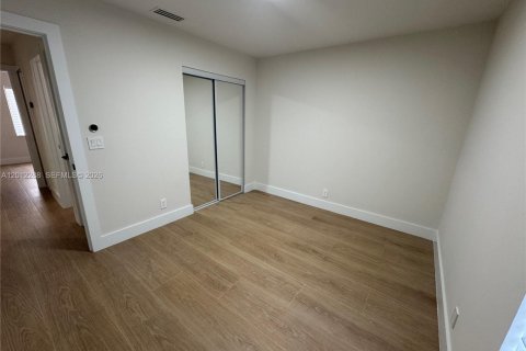 Casa en alquiler en Boca Raton, Florida, 4 dormitorios, 141.21 m2 № 2074772 - foto 15