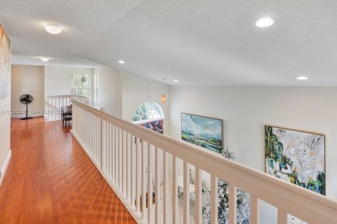 Villa ou maison à vendre à Miramar, Floride: 4 chambres, 231.42 m2 № 2066531 - photo 30