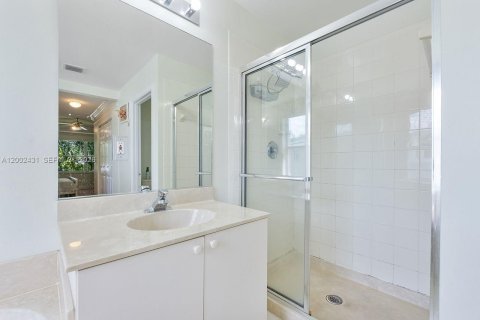 Villa ou maison à vendre à Miramar, Floride: 4 chambres, 231.42 m2 № 2066531 - photo 25
