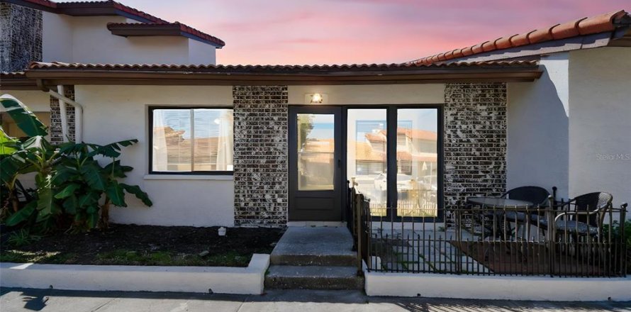 Villa ou maison à Largo, Floride 2 chambres, 96.15 m2 № 1602129