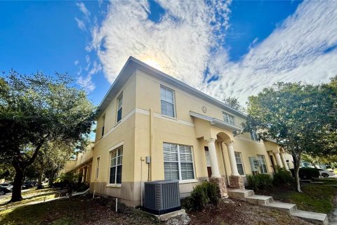 Townhouse in Riverview, Florida 3 bedrooms, 130.81 sq.m. № 2400078 - photo 2