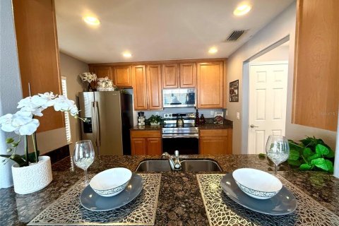 Townhouse in Riverview, Florida 3 bedrooms, 130.81 sq.m. № 2400078 - photo 7