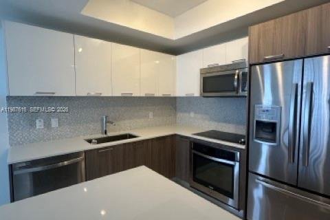 Condominio en alquiler en Doral, Florida, 2 dormitorios, 89.19 m2 № 2048958 - foto 6