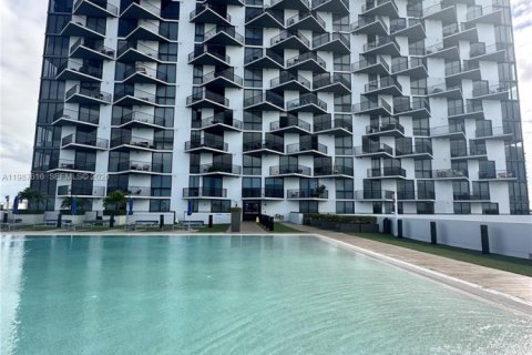 Condominio en alquiler en Doral, Florida, 2 dormitorios, 89.19 m2 № 2048958 - foto 15