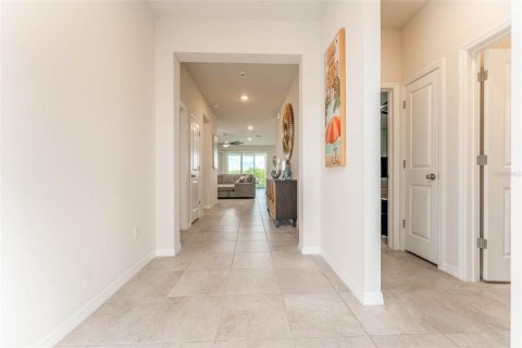 House in Bradenton, Florida 4 bedrooms, 189.99 sq.m. № 2216105 - photo 14