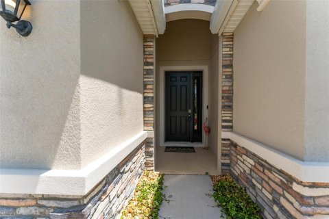 House in Bradenton, Florida 4 bedrooms, 189.99 sq.m. № 2216105 - photo 13
