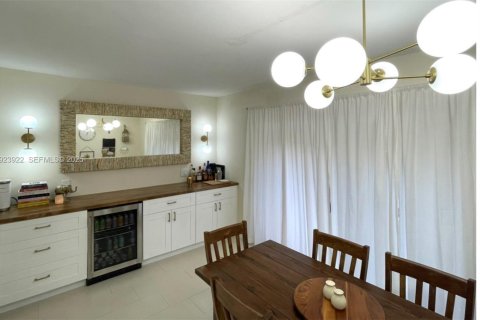 Copropriété à louer à Lauderdale-by-the-Sea, Floride: 2 chambres, 139.35 m2 № 1982729 - photo 4