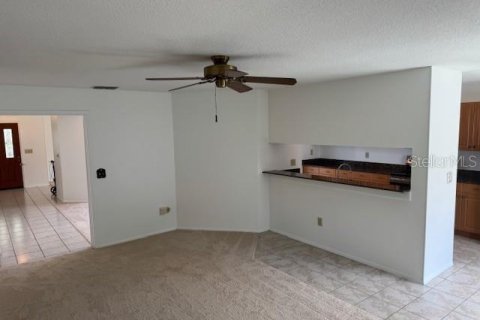 House in Brandon, Florida 3 bedrooms, 182.92 sq.m. № 1803426 - photo 7