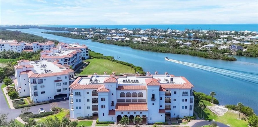 Condo in Placida, Florida, 2 bedrooms  № 1754977