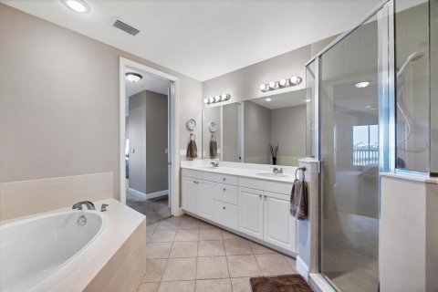 Condo in Placida, Florida, 2 bedrooms  № 1754977 - photo 26