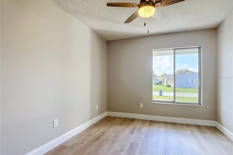 Villa ou maison à vendre à Orlando, Floride: 3 chambres, 111.85 m2 № 2425482 - photo 17
