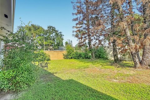 Villa ou maison à vendre à Orlando, Floride: 3 chambres, 111.85 m2 № 2425482 - photo 25