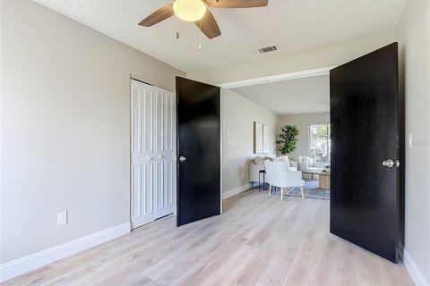 Villa ou maison à vendre à Orlando, Floride: 3 chambres, 111.85 m2 № 2425482 - photo 16