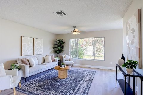 Villa ou maison à vendre à Orlando, Floride: 3 chambres, 111.85 m2 № 2425482 - photo 5