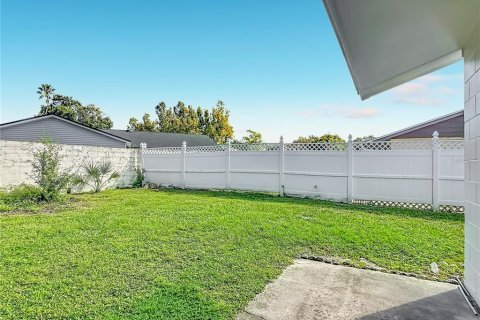 Villa ou maison à vendre à Orlando, Floride: 3 chambres, 111.85 m2 № 2425482 - photo 22