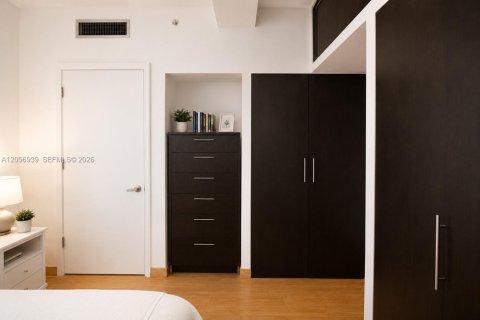 Copropriété à louer à Miami, Floride: 1 chambre, 59.27 m2 № 2269561 - photo 9