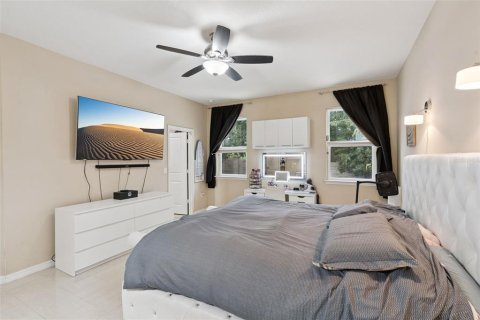Villa ou maison à vendre à Sanford, Floride: 5 chambres, 269.79 m2 № 2430357 - photo 15