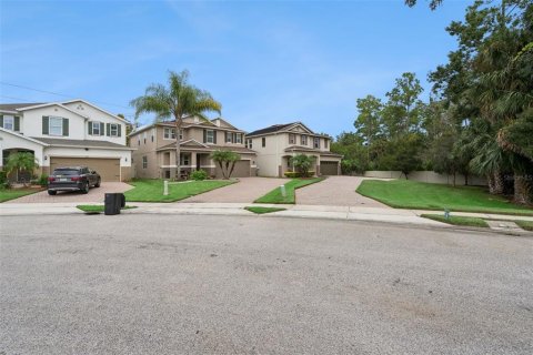 Villa ou maison à vendre à Sanford, Floride: 5 chambres, 269.79 m2 № 2430357 - photo 3