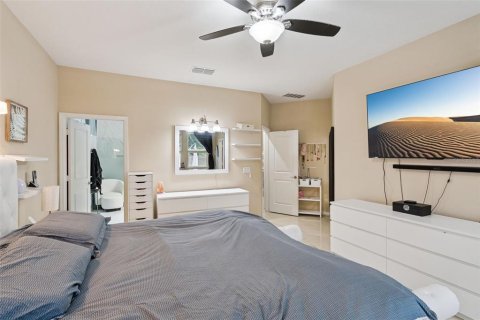 Villa ou maison à vendre à Sanford, Floride: 5 chambres, 269.79 m2 № 2430357 - photo 16