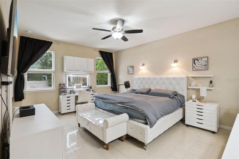 Villa ou maison à vendre à Sanford, Floride: 5 chambres, 269.79 m2 № 2430357 - photo 14