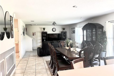 Casa en venta en Leesburg, Florida, 4 dormitorios, 244.8 m2 № 1876634 - foto 21