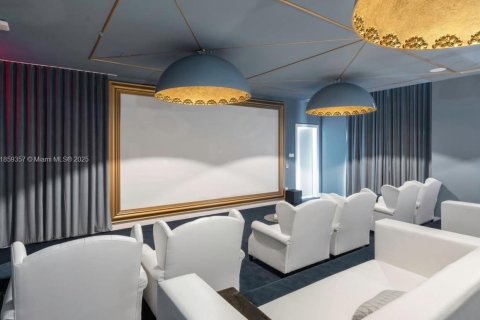 Copropriété à vendre à Sunrise, Floride: 2 chambres, 117.24 m2 № 1981002 - photo 10