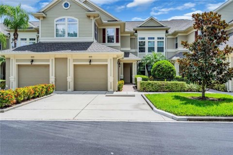 Condominio en alquiler en University Park, Florida, 2 dormitorios, 144.65 m2 № 1911917 - foto 1