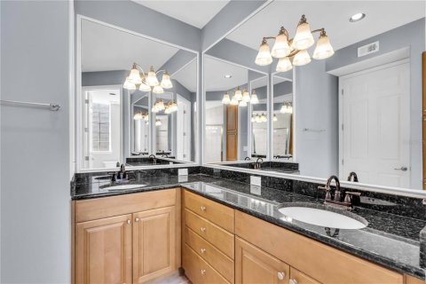 Condominio en alquiler en University Park, Florida, 2 dormitorios, 144.65 m2 № 1911917 - foto 24