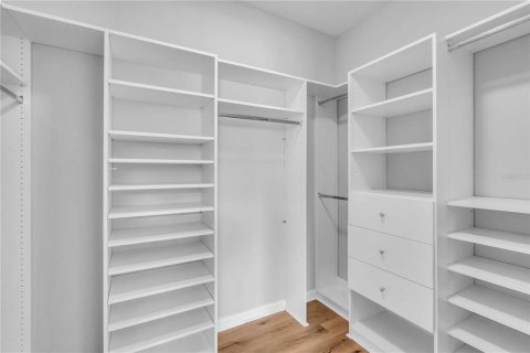 Condominio en alquiler en University Park, Florida, 2 dormitorios, 144.65 m2 № 1911917 - foto 23