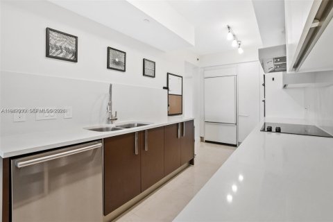 Снять в аренду кондоминиум в Халландейл-Бич, Флорида 3 спальни, 145.95м2, № 2005599 - фото 5