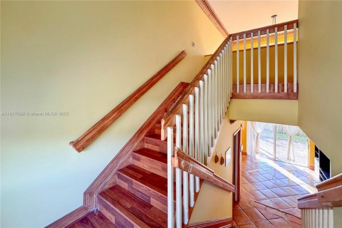 Casa en venta en Palmetto Bay, Florida, 5 dormitorios, 245.45 m2 № 1770784 - foto 14