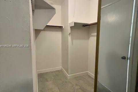 Villa ou maison à louer à North Miami Beach, Floride: 1 chambre, 212 m2 № 2046477 - photo 5