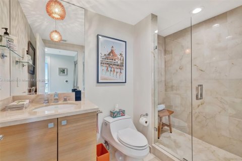 Condominio en venta en Pompano Beach, Florida, 2 dormitorios, 135.92 m2 № 2013837 - foto 23